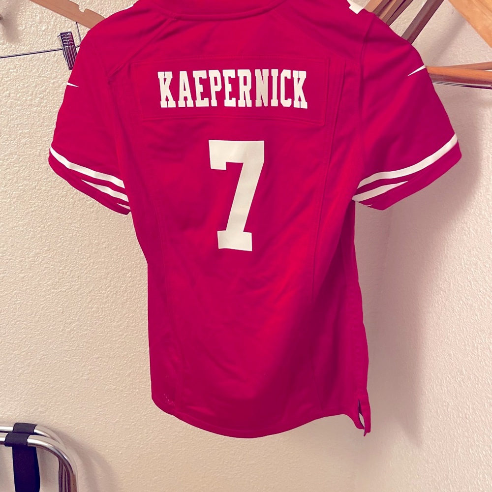 Women’s small jersey 49ers Kaepernick Nike